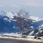 Tattoo Mit Restaurant Und Tattoo-studio בית הארחה 3*