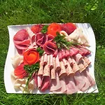 Tattoo Mit Restaurant Und Tattoo-studio 3*