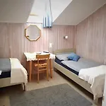 Tattoo Mit Restaurant Und Tattoo-studio 3* Mörtschach