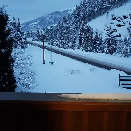 Tattoo Mit Restaurant Und Tattoo-studio Affittacamere 3*