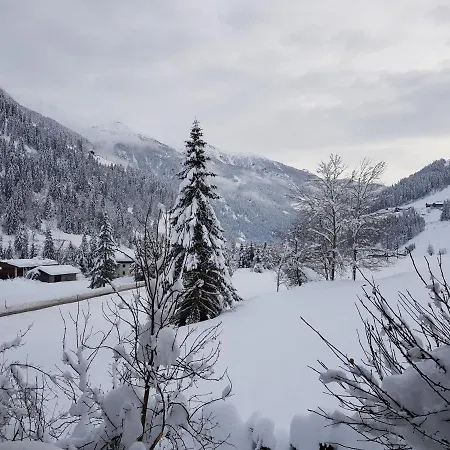 Gasthof Tattoo Mit Restaurant Und Tattoo-studio Mörtschach