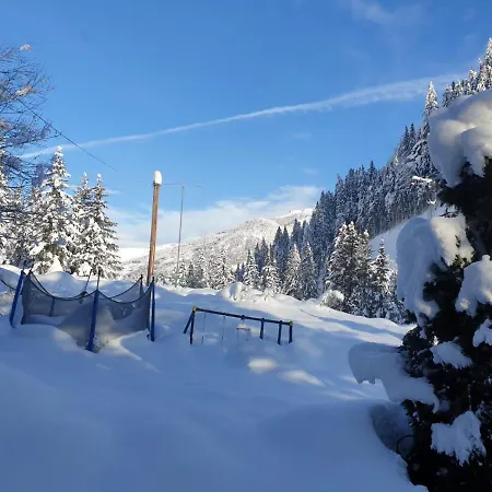 Tattoo Mit Restaurant Und Tattoo-studio Affittacamere Mörtschach