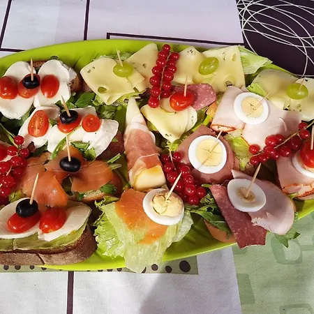 Affittacamere Tattoo Mit Restaurant Und Tattoo-studio