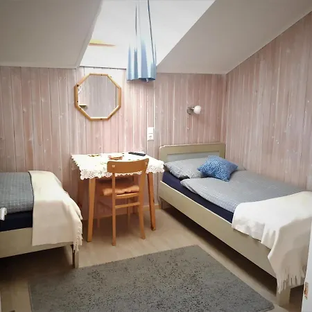 Tattoo Mit Restaurant Und Tattoo-studio 3* Mörtschach