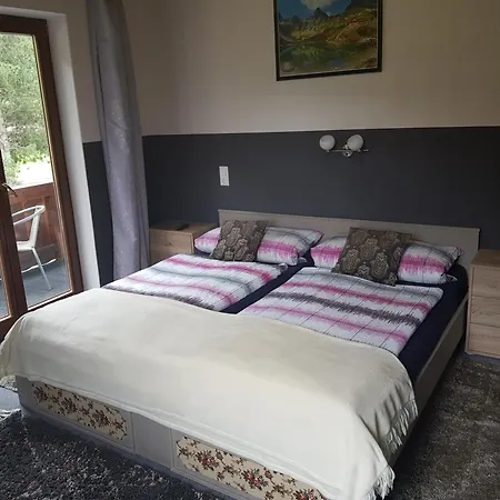 Affittacamere Tattoo Mit Restaurant Und Tattoo-studio