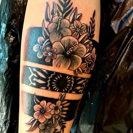 ゲストハウス Tattoo Mit Restaurant Und Tattoo-studio
