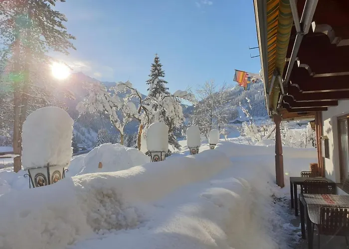 Tattoo Mit Restaurant Und Tattoo-studio 3*