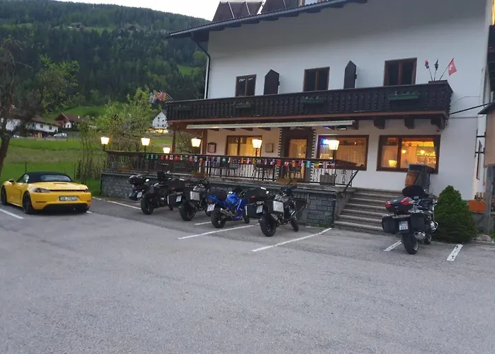 Maison d'hôtes Tattoo Mit Restaurant Und Tattoo-studio 3*