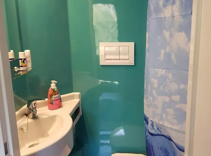 Tattoo Mit Restaurant Und Tattoo-studio בית הארחה 3*