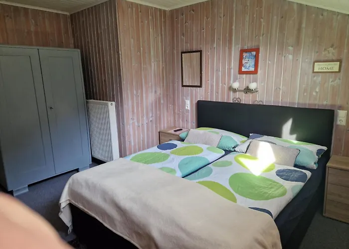 Tattoo Mit Restaurant Und Tattoo-studio Maison d'hôtes Mörtschach