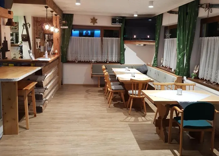 Tattoo Mit Restaurant Und Tattoo-studio Maison d'hôtes