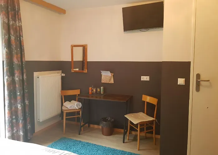 Maison d'hôtes Tattoo Mit Restaurant Und Tattoo-studio 3*