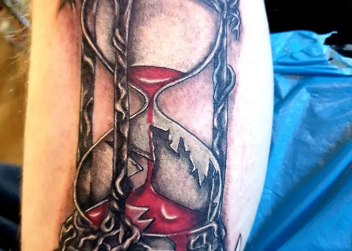 בית הארחה Tattoo Mit Restaurant Und Tattoo-studio 3*